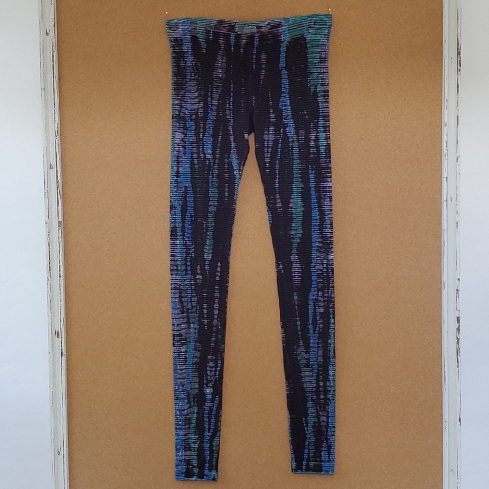 NWT Hard Tail leggings